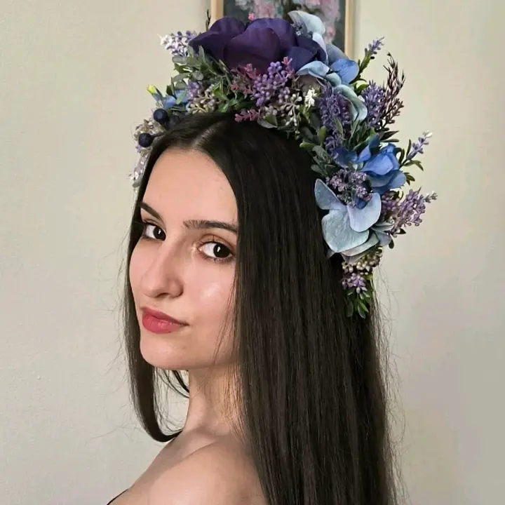 Dominique Simionescu 🎶🌹👑