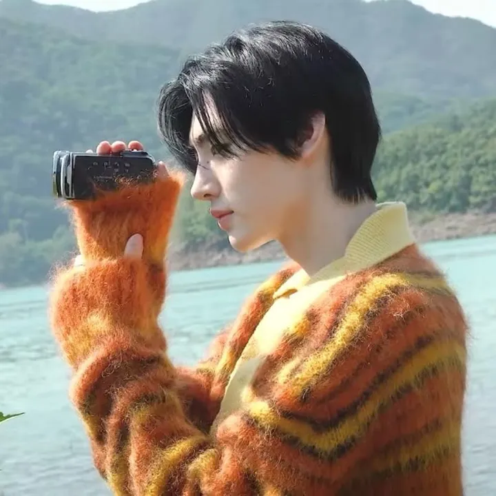 Bolas negras y peludas💝