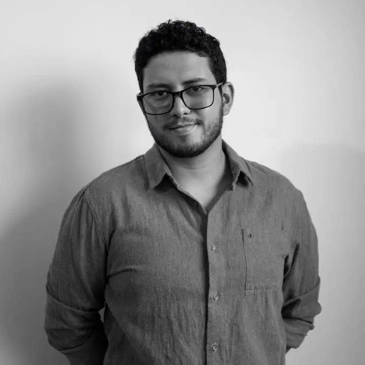 @Arq.Miguel Román
