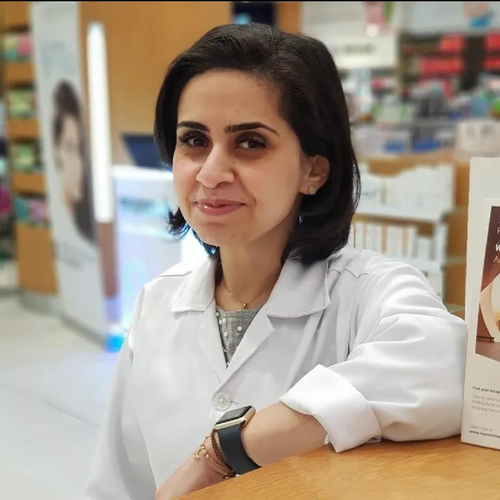 Dr nesma tera