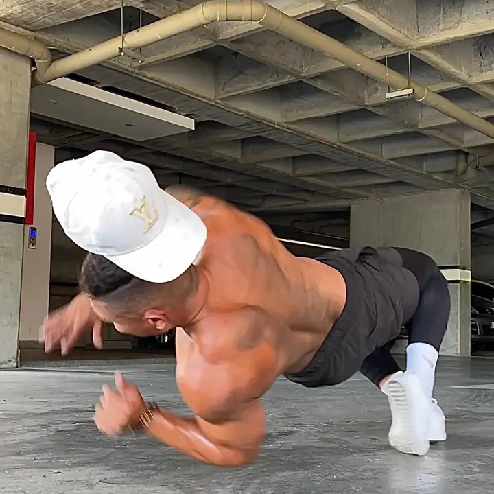 JE WORKOUT