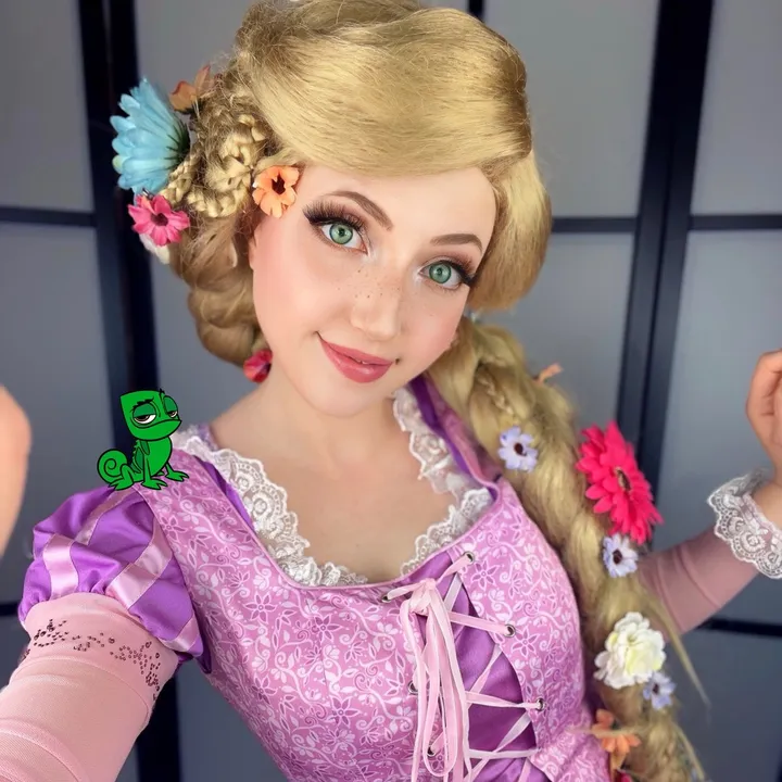 Elly🌸