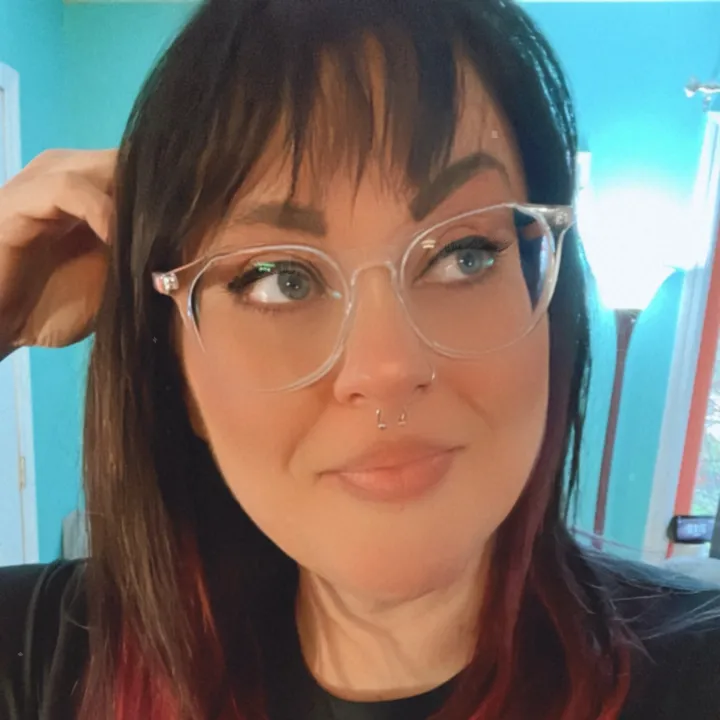 Dani | the Elder Emo Glow Up