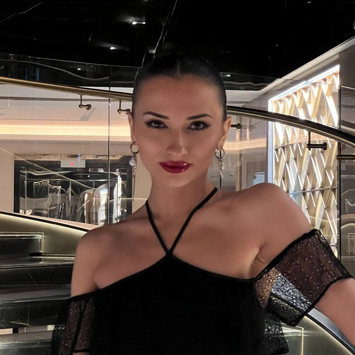Angelina_rebellion