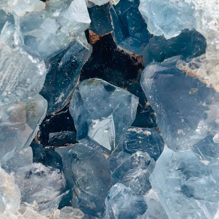 天青石 Celestite