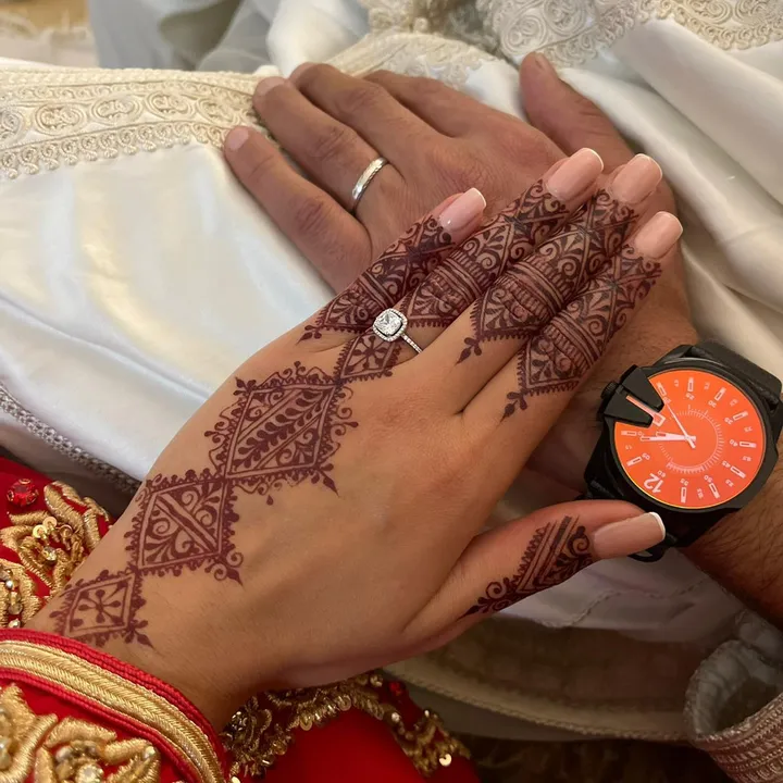 𝑀𝑟𝑠 𝑤𝑖𝑓𝑒𝑒𝑦 ღ