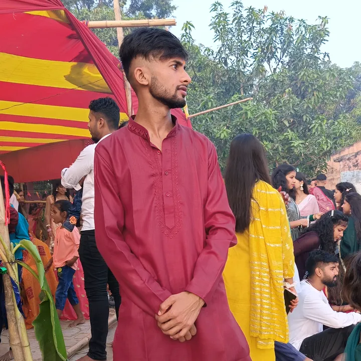 乂🖤➳ᴹᴿ᭄Niraj 🖤乂