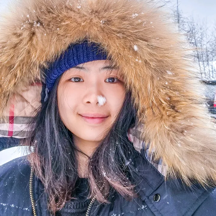 She Goes Where 🇸🇬✈🌍