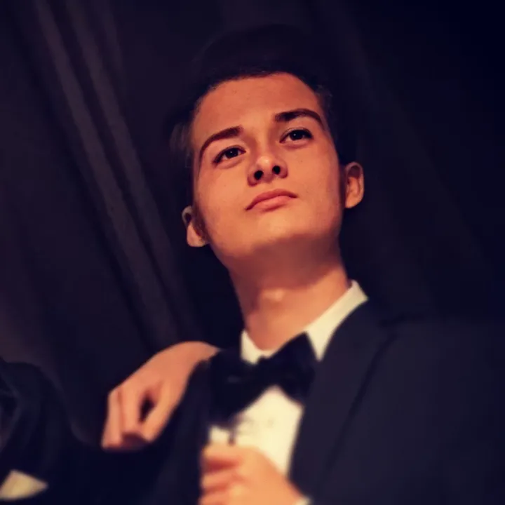 Simonhutsie