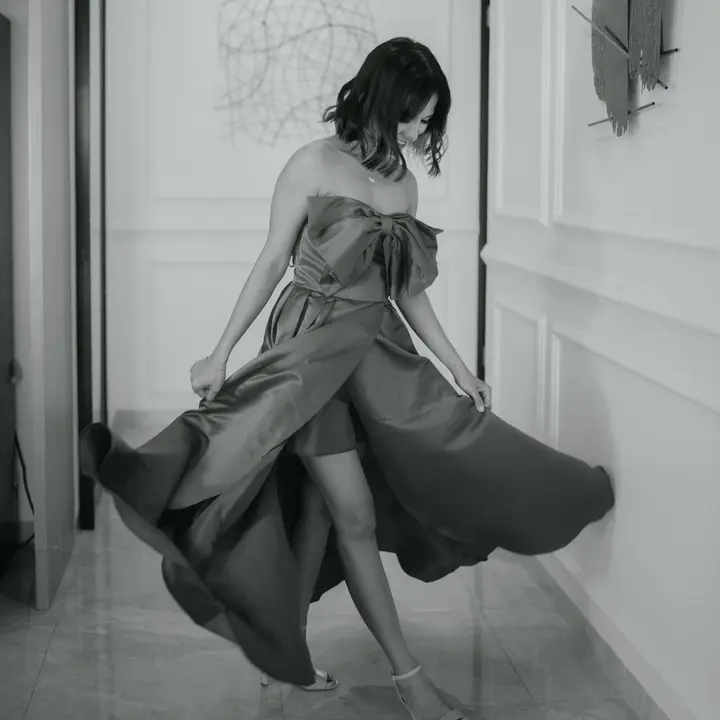 Miss eL