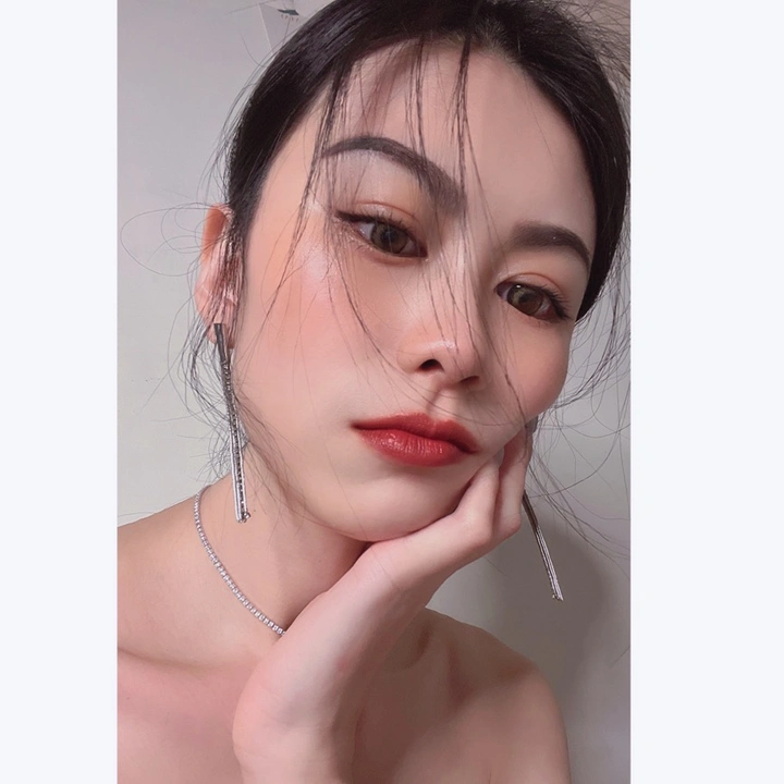 Larisa 辣瑞莎