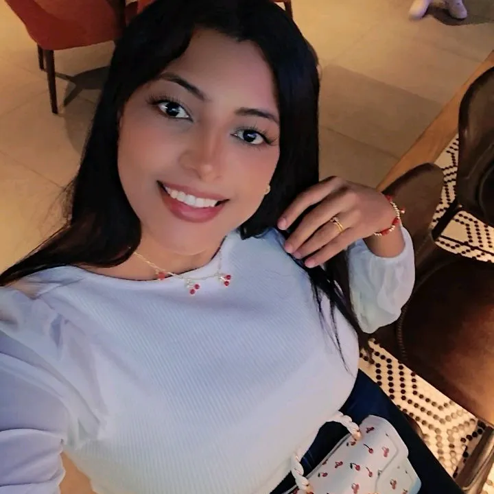 Divaloma👑