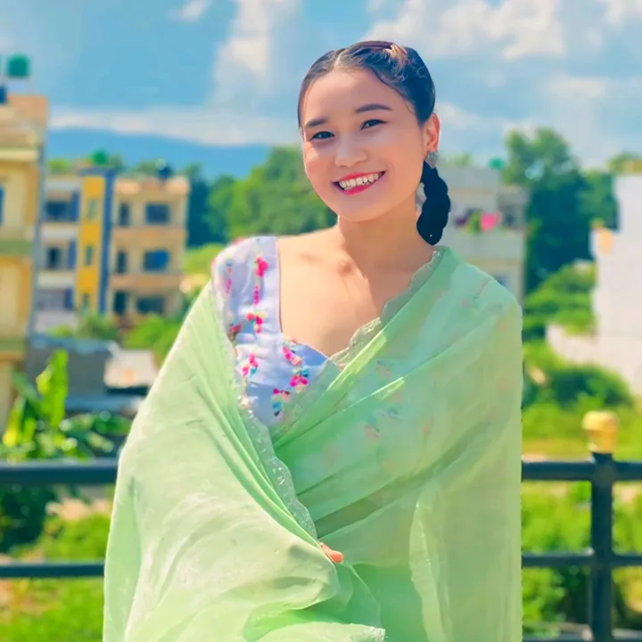 ऐश्ववो🌹