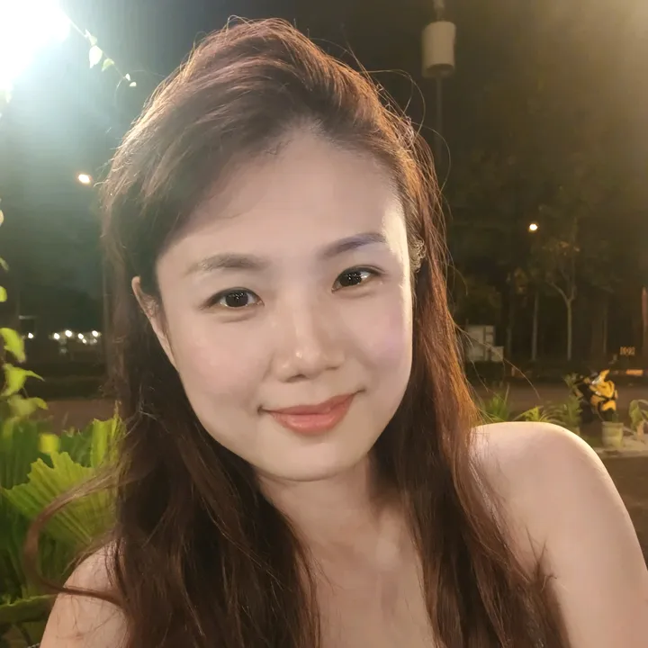 VickyTzz13