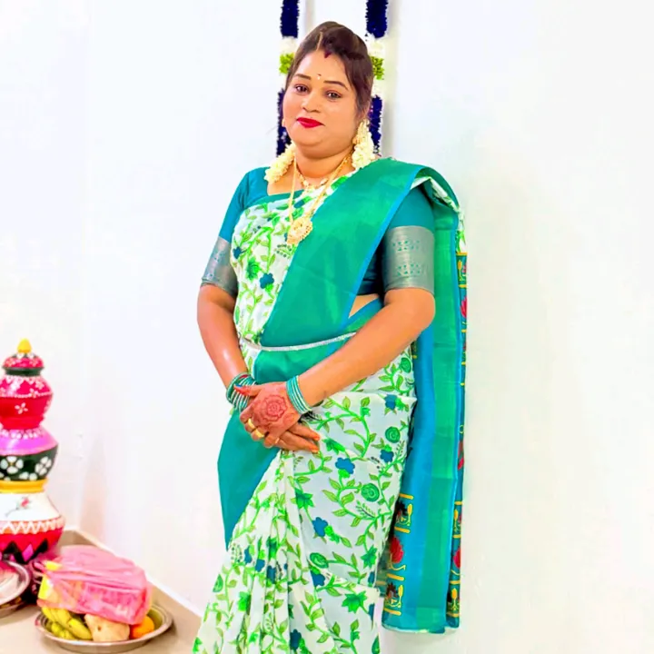kasthuri 💙💙💙