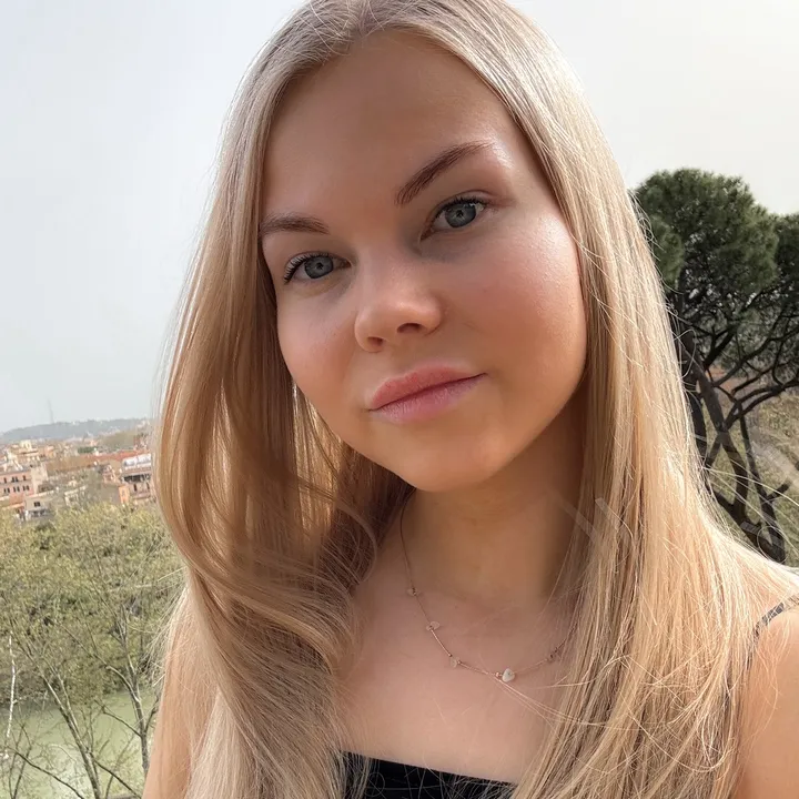 Nea | Valmentaja