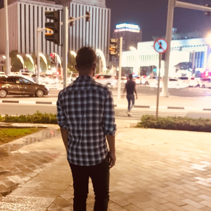 مصطفي