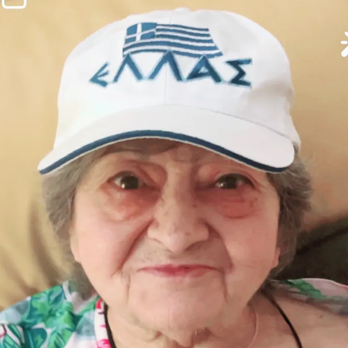 greekgrandma_official