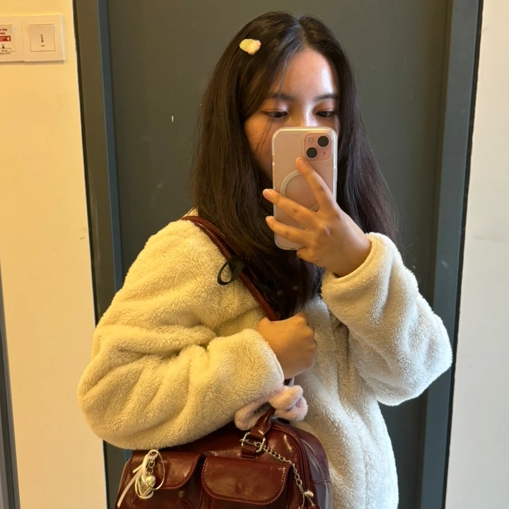 JIWOONG’S WIFE