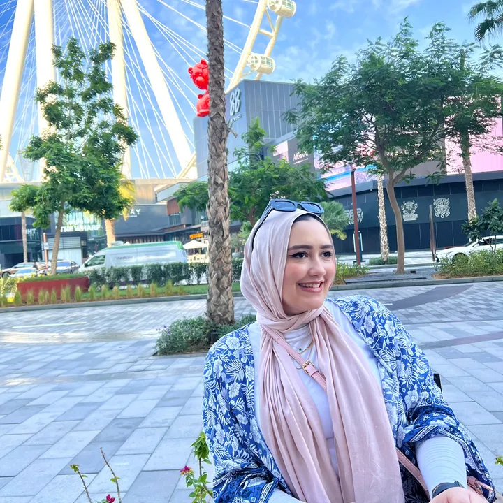 Dr.Nada medhat ᥫ᭡ˊ˗