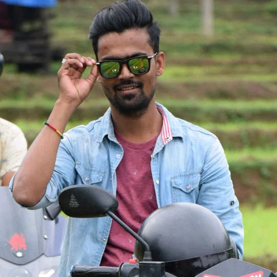 Manoj Yadav🇦🇨