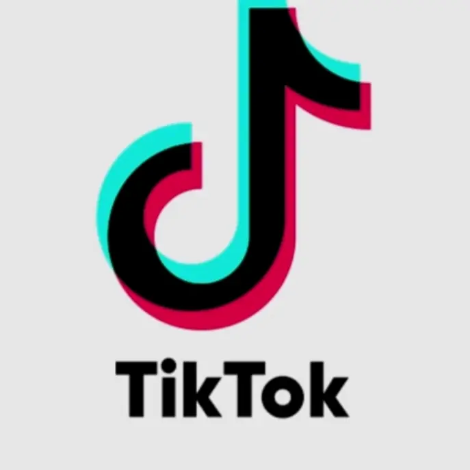 QUEEN SHOP🫰🫰✨✨