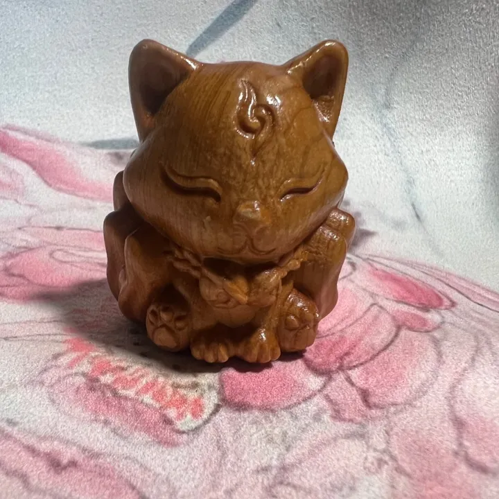 👸🐝~~Precious~~🐝