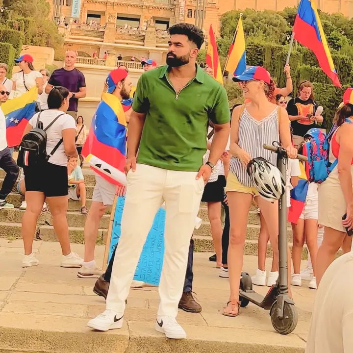 🔥SHAHID GUJJAR🥀🇮🇹