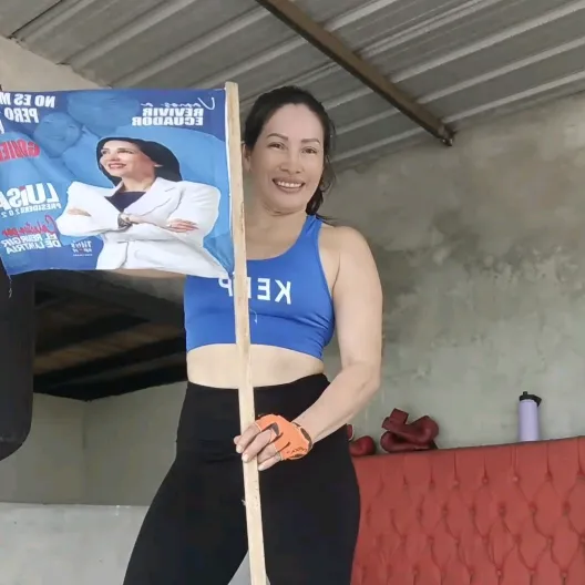 🇪🇨 Johanna fit 💙🖐️