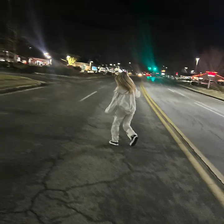 cece alouf🎧🌈💿🛼