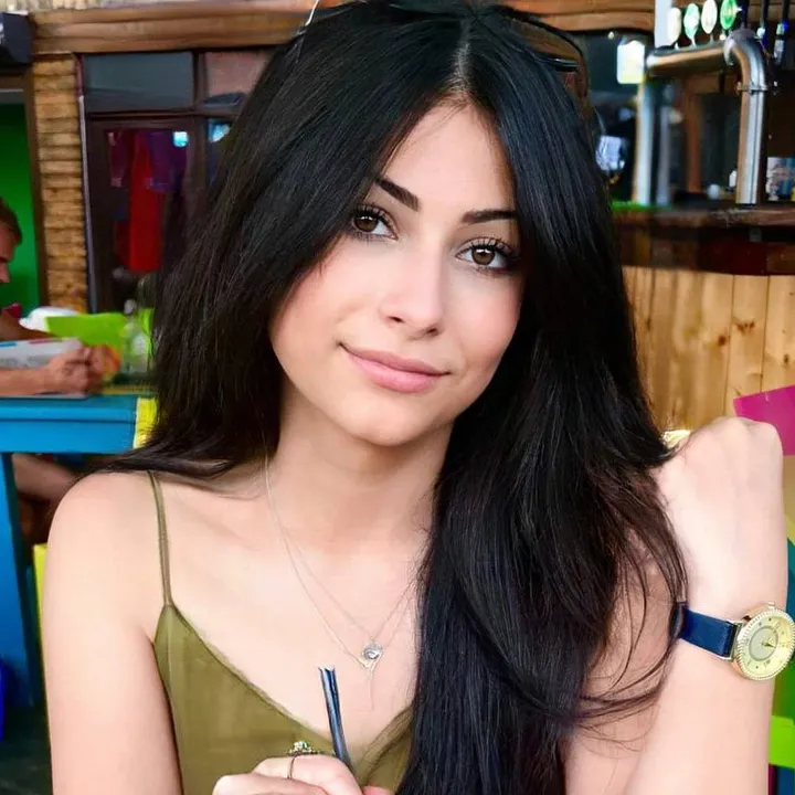 Cristina ASMR