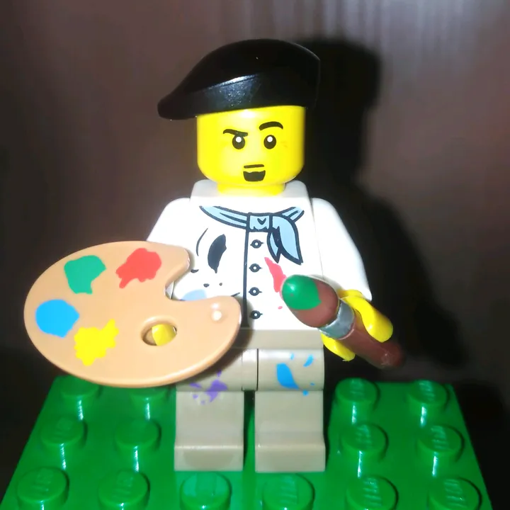 Mr. Lego-ist