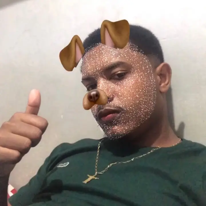 👑