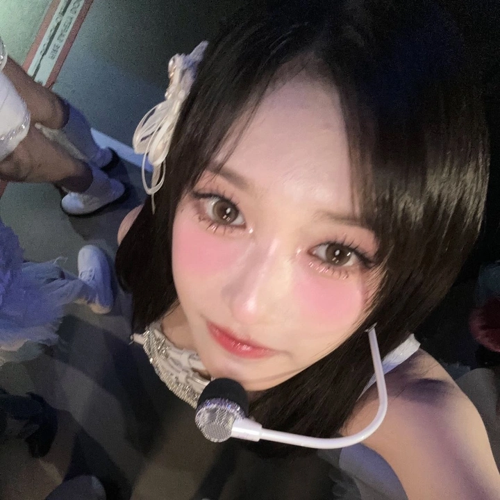 ✧