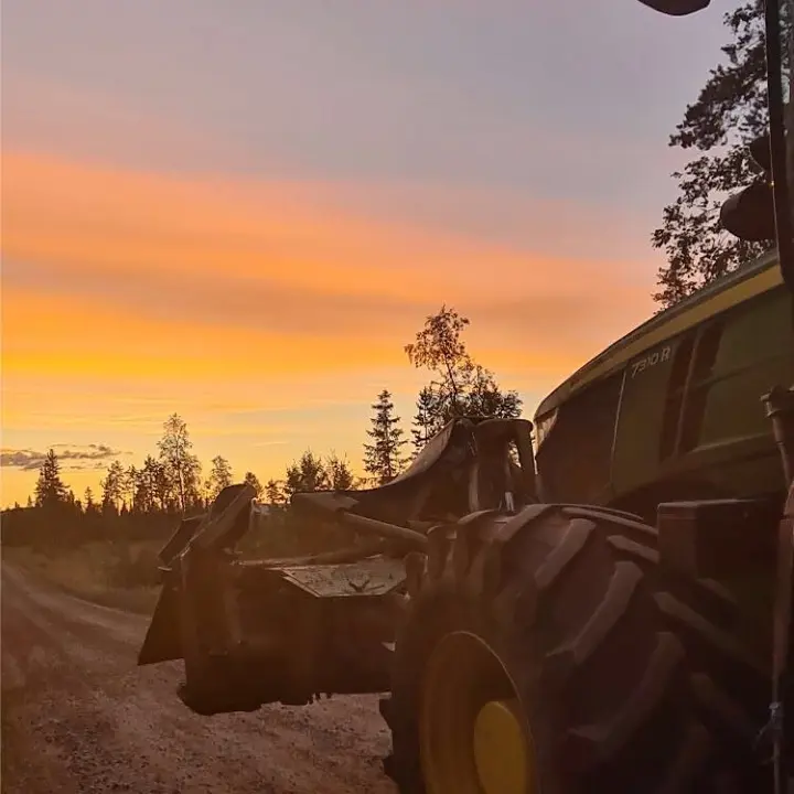 Jonathan vem annars?