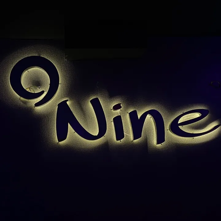 Nine lounge