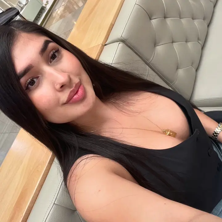 Laura Manuela