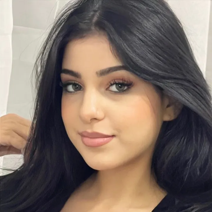 أميرة التيك توك نجاة 🕊