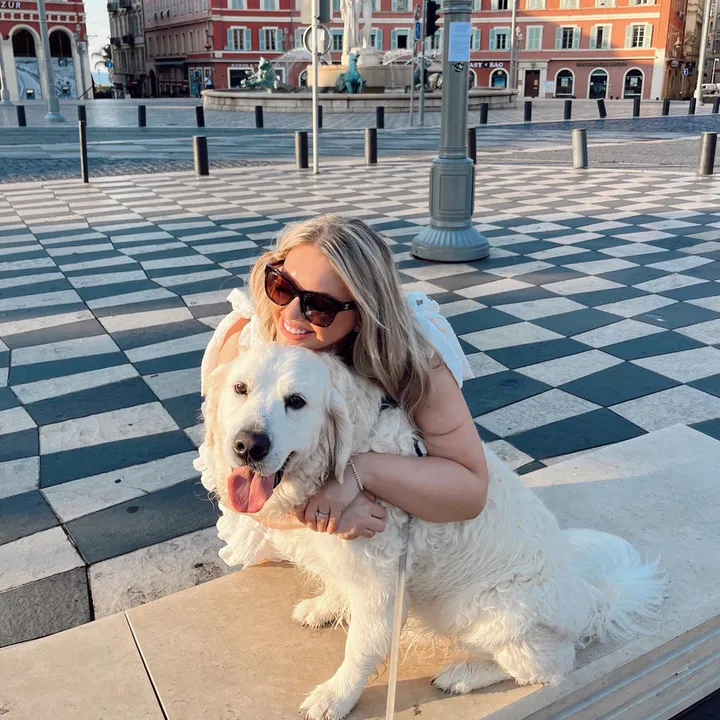 Shanise | Travel & Furs 🌏🐾