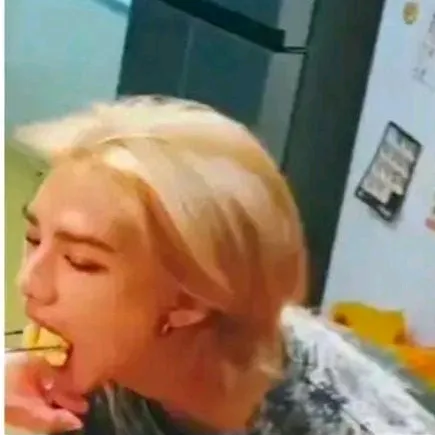 Alena _ han jisung 💗
