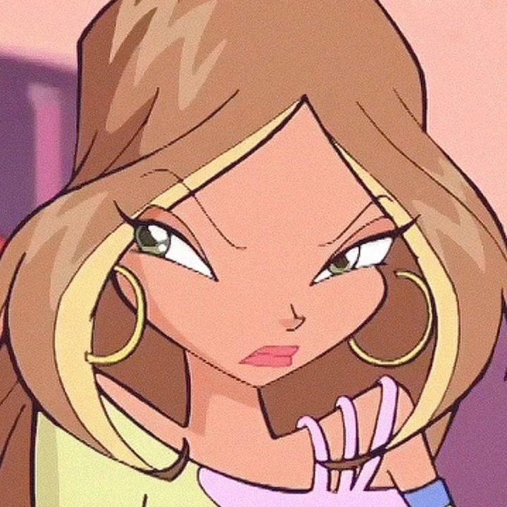 ✿ ur typical bimbo ☻