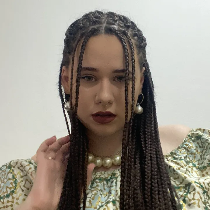 paula kio (◕‿◕✿)