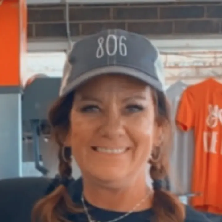 Kendra “Momma Smash”