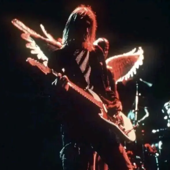 Kurt's guitar <3🎸‼️