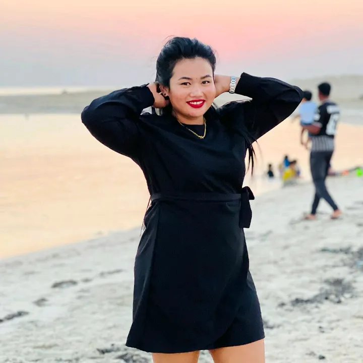 Kalpana chaudhary ❣❣❣❣💙💙