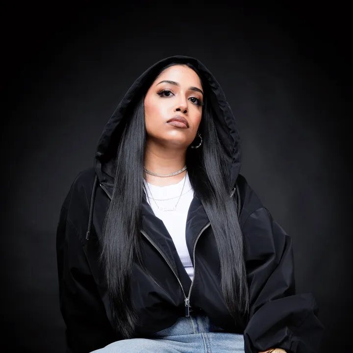 Yashna International