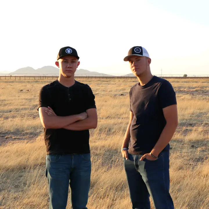 Desert Road Duo