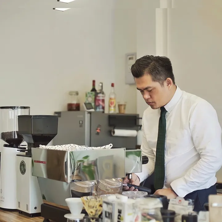 naked coffee space