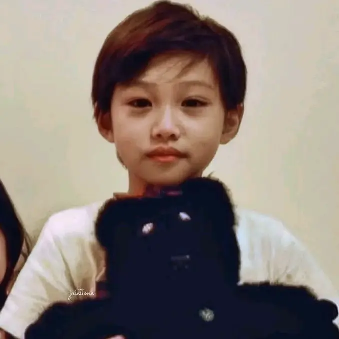 ɱαԋ.†(ғᴇʟɪx'ᴡɪғᴇ)