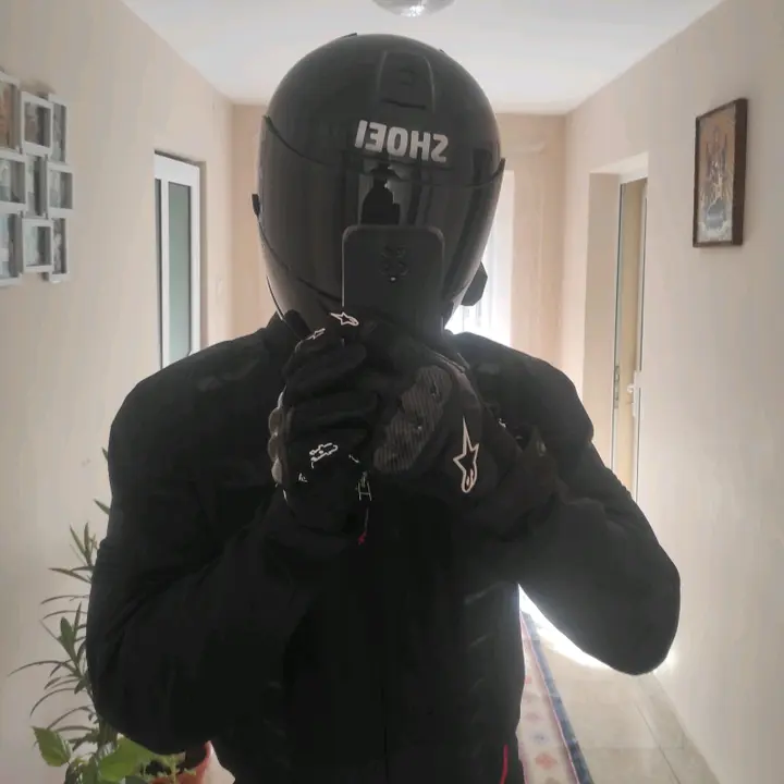 06 ADE